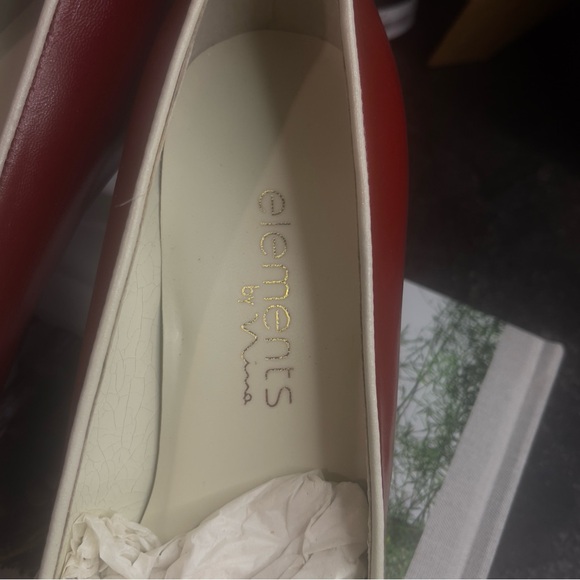 Vintage Elements by Nina Red Leather Heels – Size 7.5 – Never Worn - Picture 7 of 7